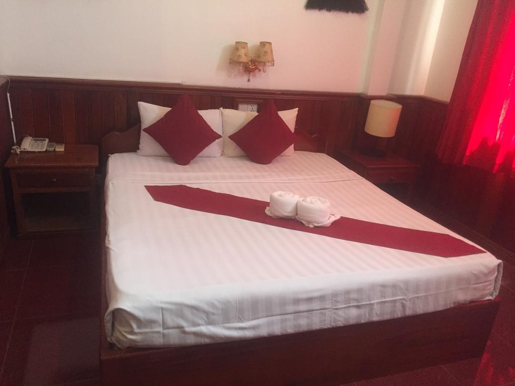 Apsara Sovannaphum Boutique Siem Reap Bagian luar foto