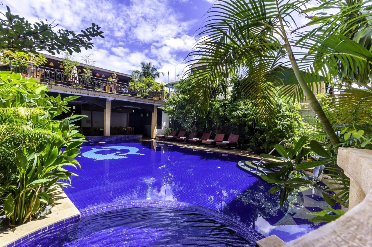 Apsara Sovannaphum Boutique Siem Reap Bagian luar foto